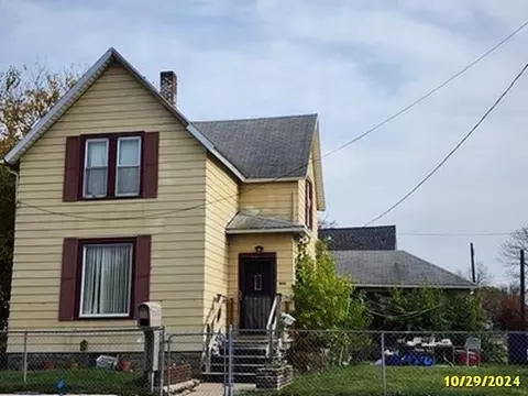 400 N Wenona, Bay City, MI 48706