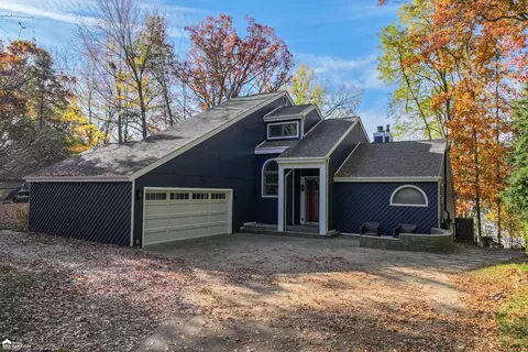 15346 Murray, Byron, MI 48418