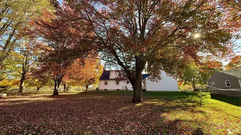 Exterior - 1624 N Custer, Monroe, MI 48162 photo 9 of 12