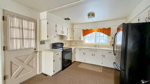 Kitchen - 1624 N Custer, Monroe, MI 48162 photo 1 of 4