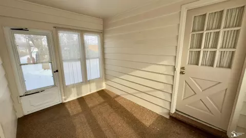 Exterior - 1624 N Custer, Monroe, MI 48162 photo 4 of 12