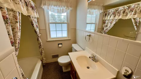 Bath - 1624 N Custer, Monroe, MI 48162 photo 3 of 5
