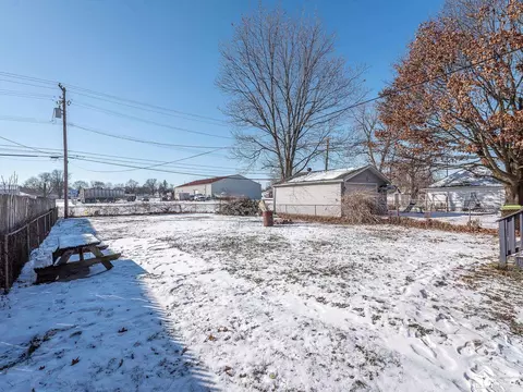 734 E Front, Monroe, MI 48161 photo 27