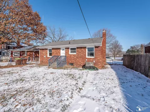 734 E Front, Monroe, MI 48161 photo 25