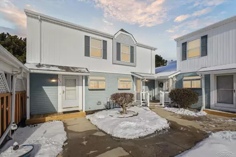 915 E Hbr, Bay City, MI 48706