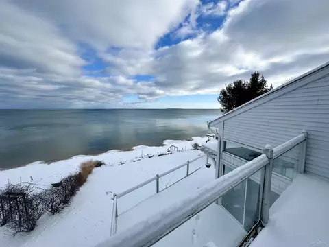 937 S S Cres, Au Gres, MI 48703 photo 14