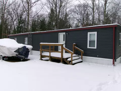 Exterior - 1725 Bungo, Harrison, MI 48625 photo 3 of 5