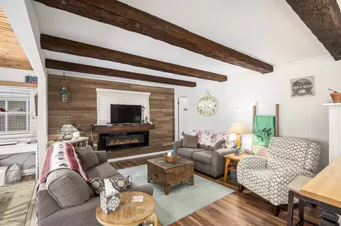Living - 6406 Brookside, Deckerville, MI 48427 photo 1 of 1