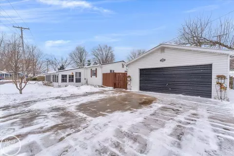 706 Townsend, Algonac, MI 48001 photo 20