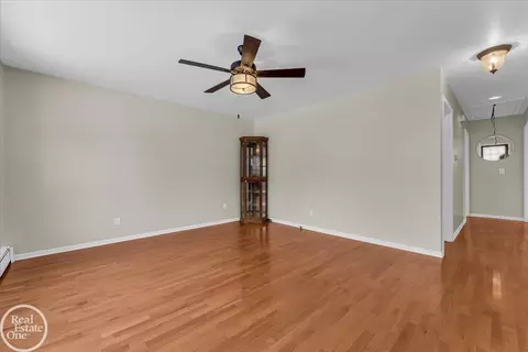 706 Townsend, Algonac, MI 48001 photo 5