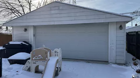 Other - 22055 Studio, Taylor, MI 48180 photo 7 of 7