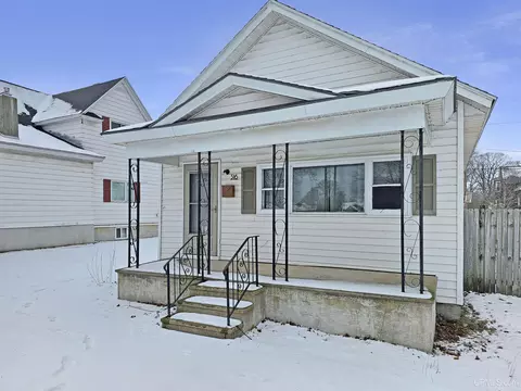 Exterior - 516 S 10th, Escanaba, MI 49829 photo 2 of 8