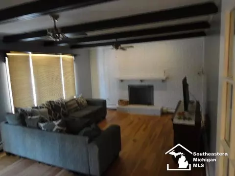 635 Ruff, Monroe, MI 48162 photo 7