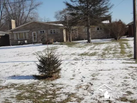 635 Ruff, Monroe, MI 48162 photo 6