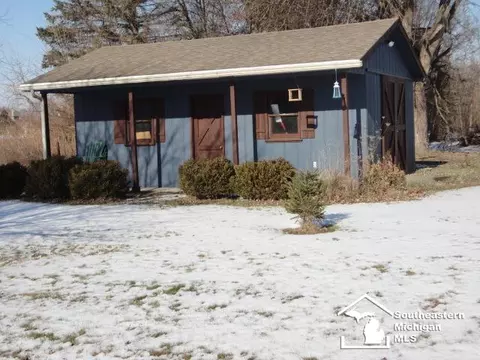635 Ruff, Monroe, MI 48162 photo 5