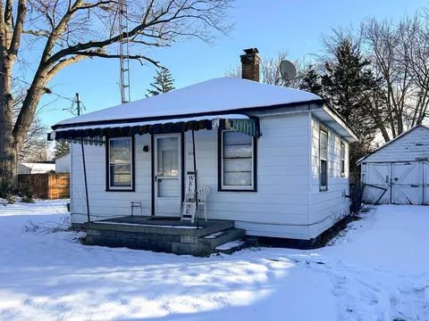 2116 Webber, Burton, MI 48529