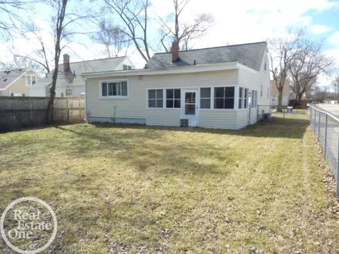 Other - 705 S Chocolay, Clawson, MI 48017 photo 1 of 10