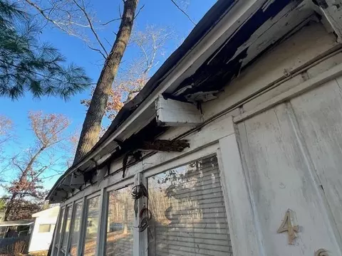 4030 N Eberhart, Harrison, MI 48625 photo 2