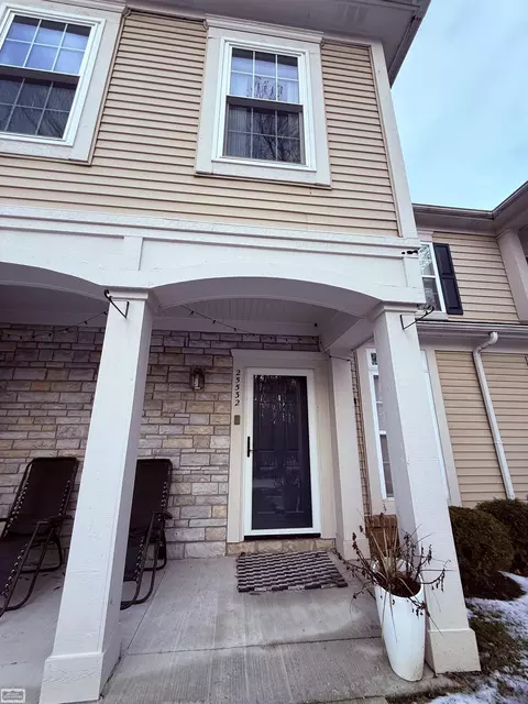 25532 Sun Sail UNIT 127  11, Harrison Township, MI 48045