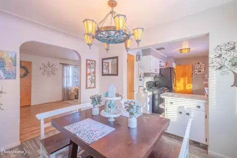 Dining - 6121 Corunna, Flint, MI 48532 photo 2 of 2