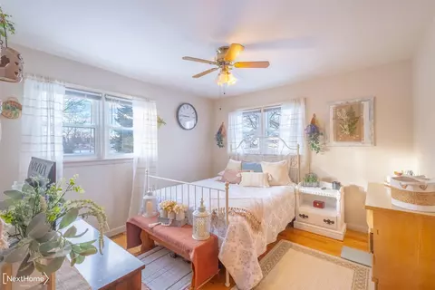 Bedroom - 6121 Corunna, Flint, MI 48532 photo 1 of 2