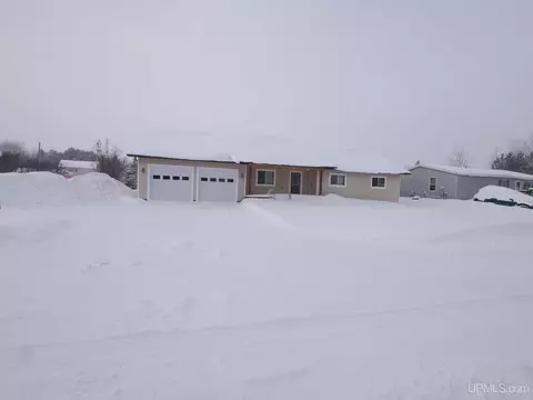 46551 Healy, Dodgeville, MI 49921