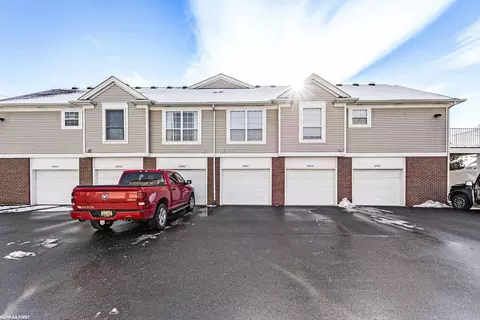 45622 Warwick, Macomb, MI 48044 photo 16