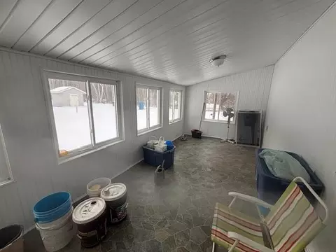 2183 E Newberg, Pinconning, MI 48650 photo 5