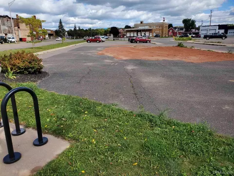 101 Bank, Ishpeming, MI 49849