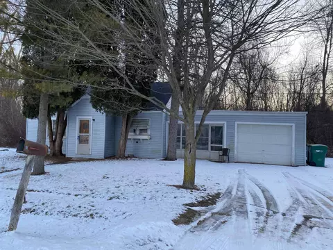2801 Meadow, Bay City, MI 48706