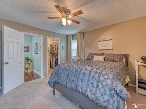 Bedroom - 6697 Bennington, Temperance, MI 48182 photo 6 of 8