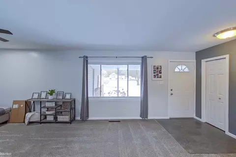 Entry Way - 10114 E Mt Morris, Davison, MI 48423 photo 3 of 3
