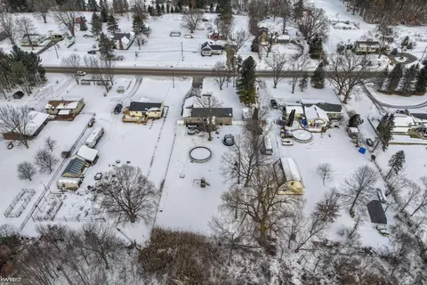 View/Area - 10114 E Mt Morris, Davison, MI 48423 photo 6 of 7