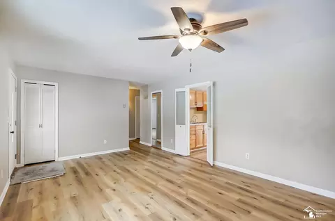 Living - 2341 Devonshire, Temperance, MI 48182 photo 2 of 3