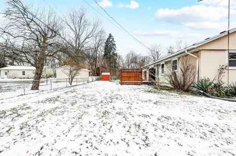 Exterior - 2341 Devonshire, Temperance, MI 48182 photo 5 of 12