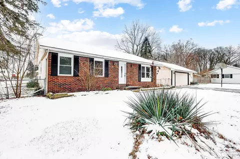 Exterior - 2341 Devonshire, Temperance, MI 48182 photo 3 of 12