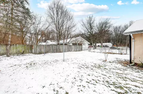 Exterior - 2341 Devonshire, Temperance, MI 48182 photo 11 of 12