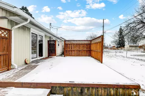 Exterior - 2341 Devonshire, Temperance, MI 48182 photo 8 of 12
