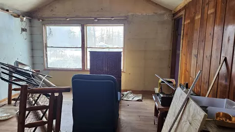 Living - 4386 E Oakman, Harrison, MI 48625 photo 1 of 1