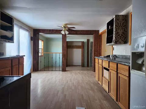 7818 30th, Rapid River, MI 49878 photo 3
