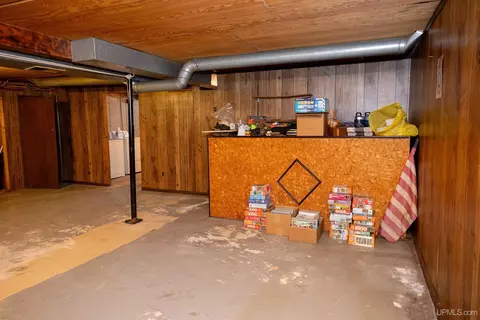 835 N N Pne, Ishpeming, MI 49849 photo 22