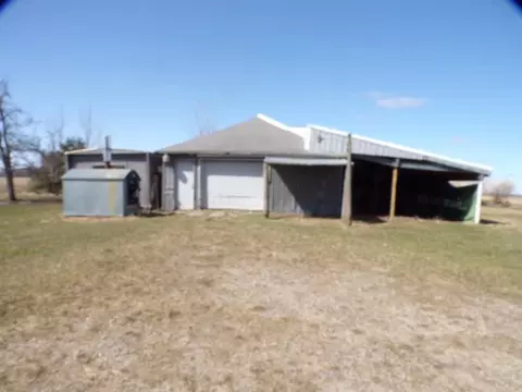 Exterior - 2449 Sullivan, Bad Axe, MI 48413 photo 2 of 2