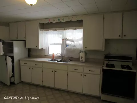 9084 W Frances, Flushing, MI 48433 photo 12