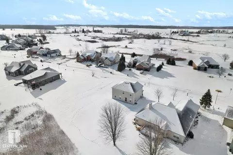 View/Area - 9069 Copper Rdg, Davison, MI 48423 photo 1 of 2