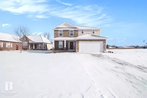 Exterior - 9069 Copper Rdg, Davison, MI 48423 photo 3 of 8