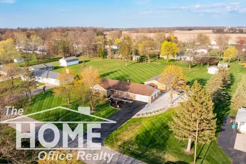200 Elmwood, Corunna, MI 48817