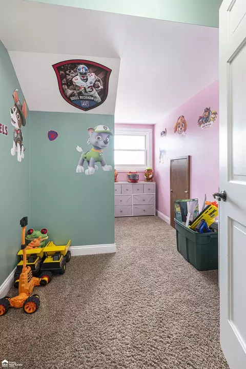 Entry Way - 3133 Beechtree, Flushing, MI 48433 photo 3 of 3