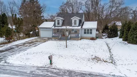 46643 Glastonbury, Shelby Township, MI 48317