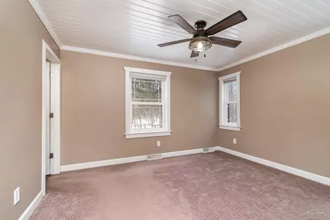 Bedroom - 12675 Spencer, Hemlock, MI 48626 photo 1 of 3
