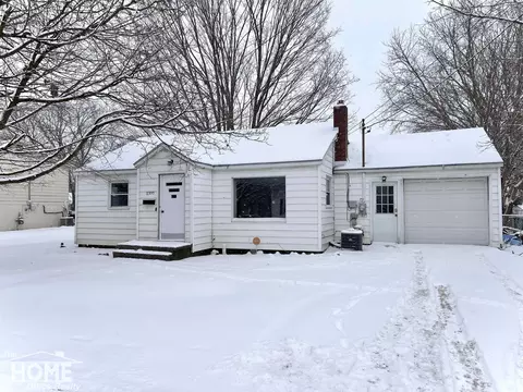 1310 W Stewart, Owosso, MI 48867